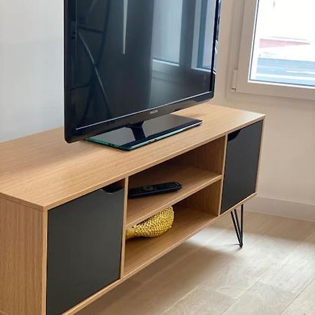 Brand New 1 Bedroom Flat With Parking- 5 Min Paris Pte De Versailles Issy-les-Moulineaux Eksteriør bilde